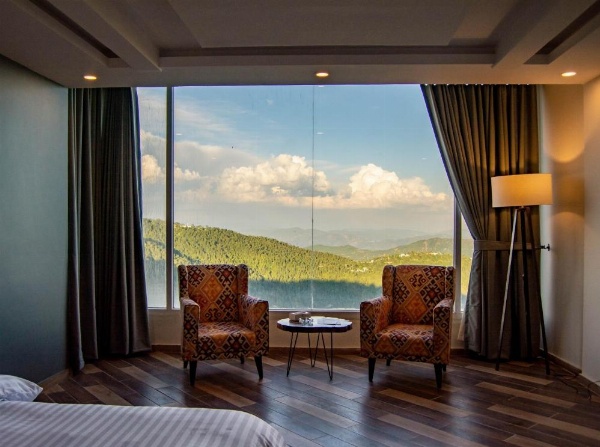 The Roomy Lodge, Murree image 22