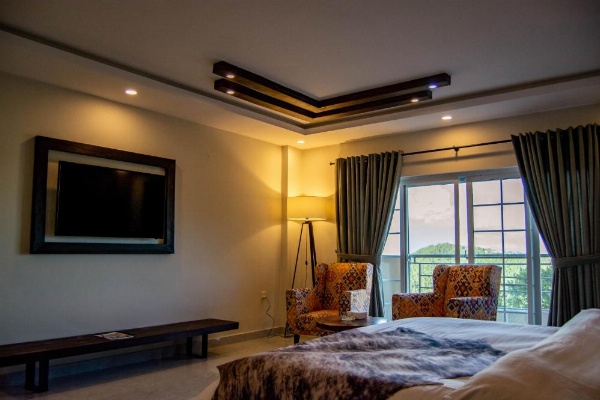 The Roomy Lodge, Murree image 24